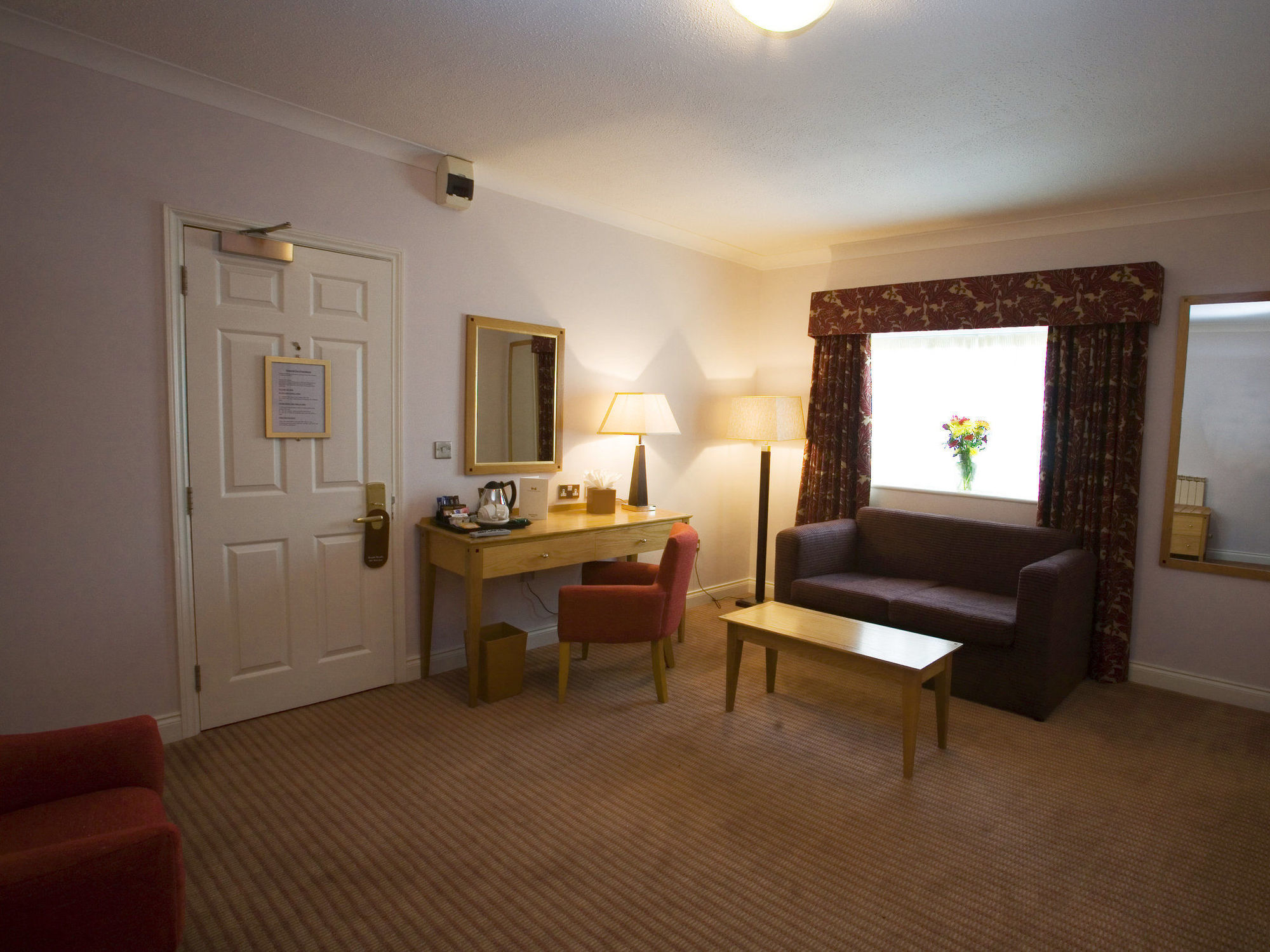 Cisswood House Hotel Хоршъм Стая снимка